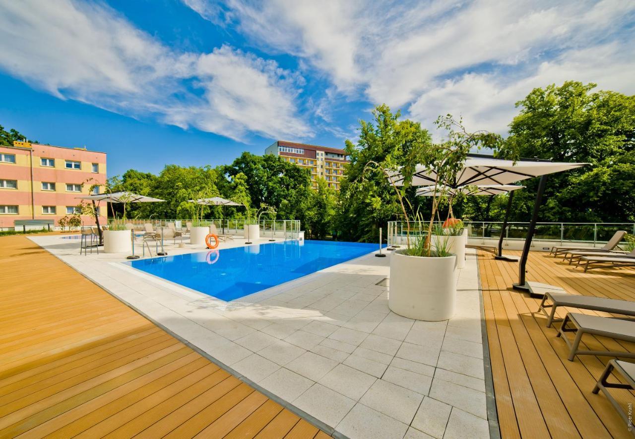 Porty B103 Nadmorskie Tarasy Pool Sauna Parking Kołobrzeg Exterior foto