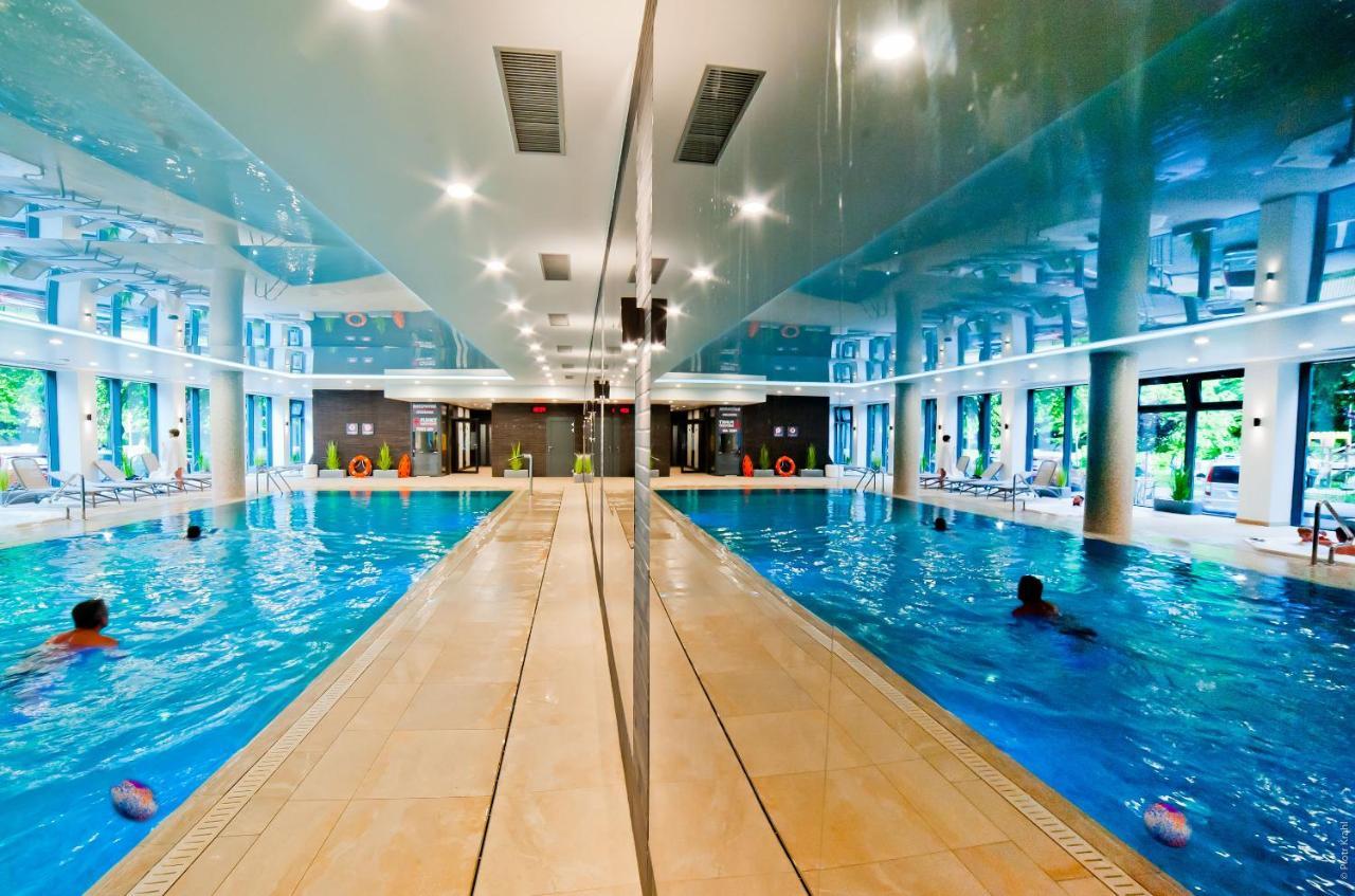 Porty B103 Nadmorskie Tarasy Pool Sauna Parking Kołobrzeg Exterior foto