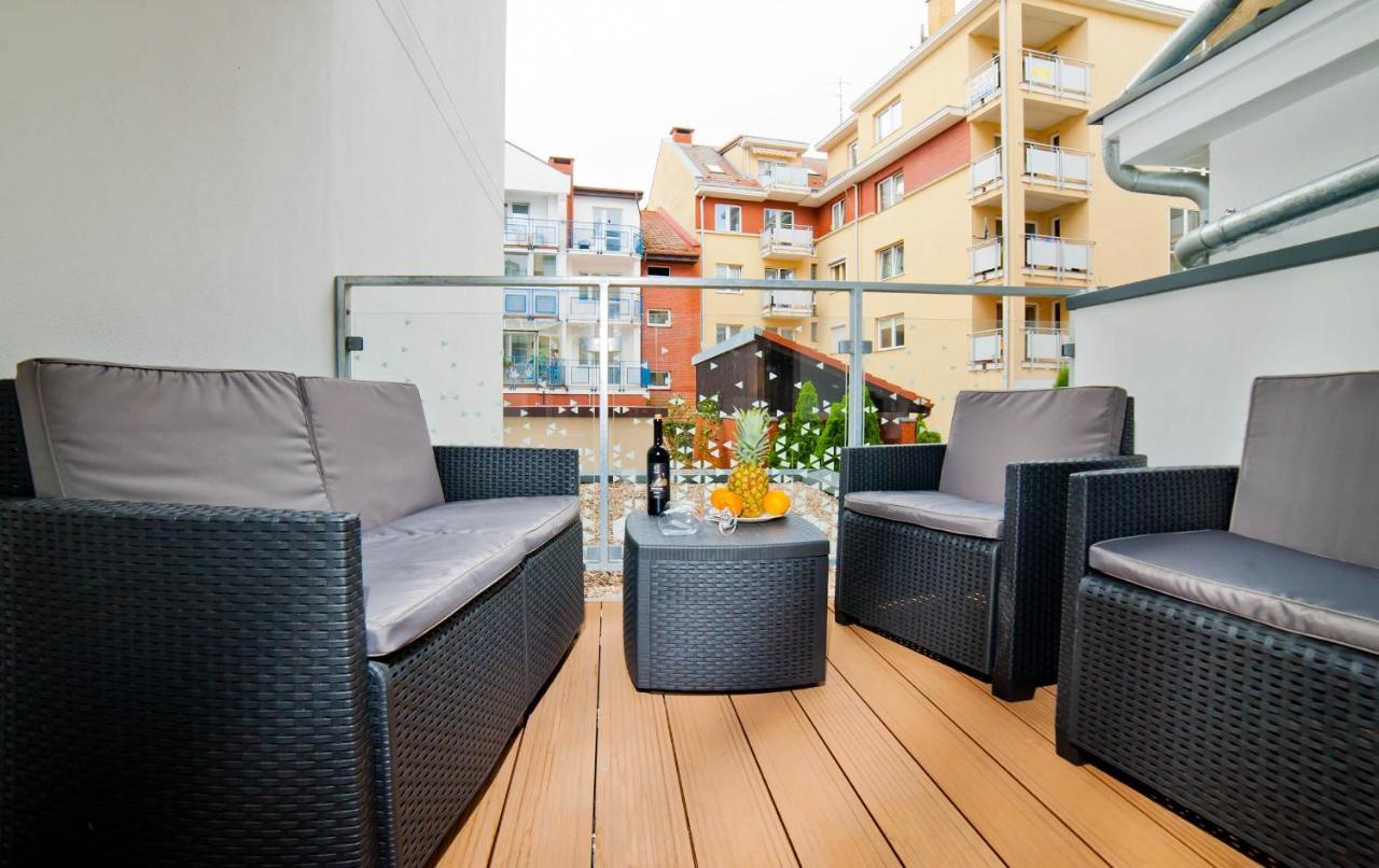 Porty B103 Nadmorskie Tarasy Pool Sauna Parking Kołobrzeg Exterior foto